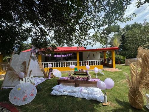CASA DE CAMPO Villa Ibiza Celebraciones y Descanso en un Paraíso Natural – khách sạn tại Khac