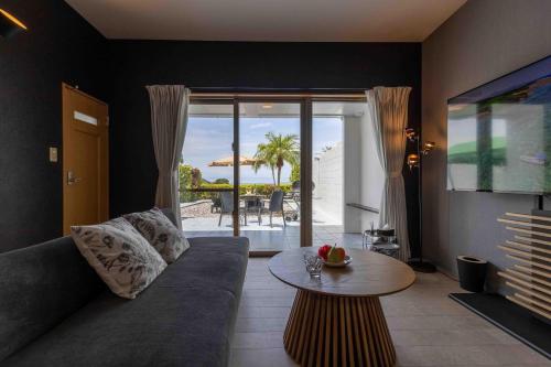 오키나와 본섬 Alpha Terrace Motobu Hills 3성급 게스트하우스 스위트룸