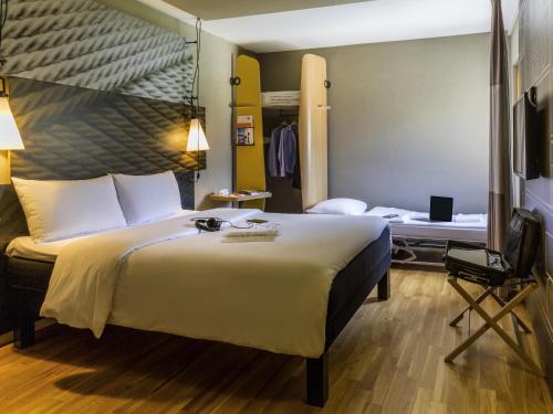 1 double bed