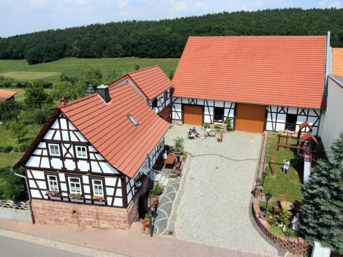 One-bedroom apartment in Bernshausen, Deutschland