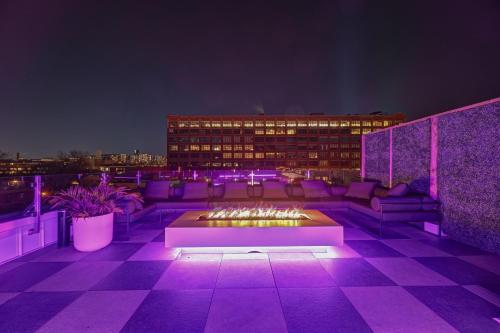 CLUBHAUS Hotel in Southwest