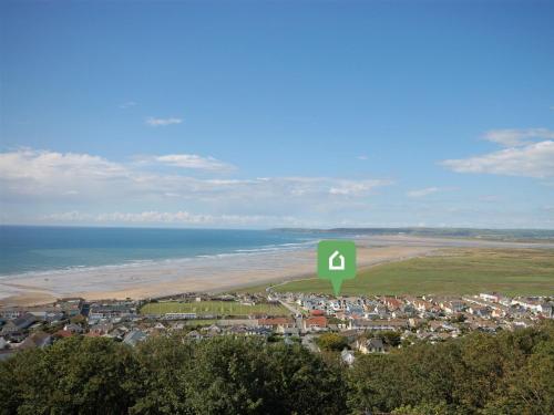4 Bed in Westward Ho 74997, Westward Ho