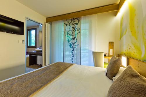 2 twin beds