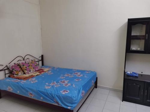 Taman Medan Seri Sentosa, Ayer Tawar in Ayer Tawar