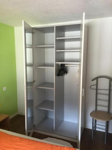 Pollux Family Apartment - image 2