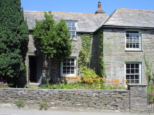 4 Bed in Tintagel oc-tolbo gîte à louer Bossinney Castle