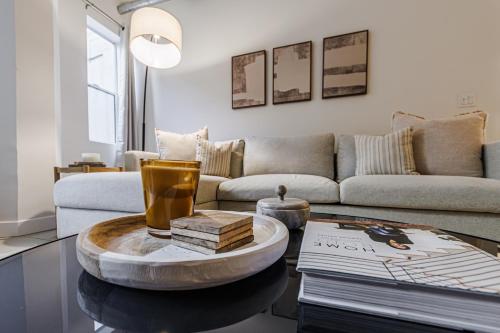Industrial Style 2BR Condo Downtown LA With Rooftop!, Los Ángeles (foto 9)