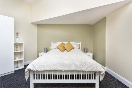 Walled City Apartments - image 4