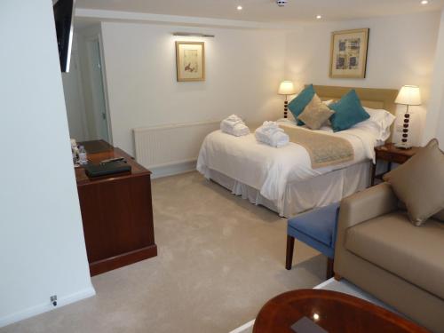 Cameron House 4