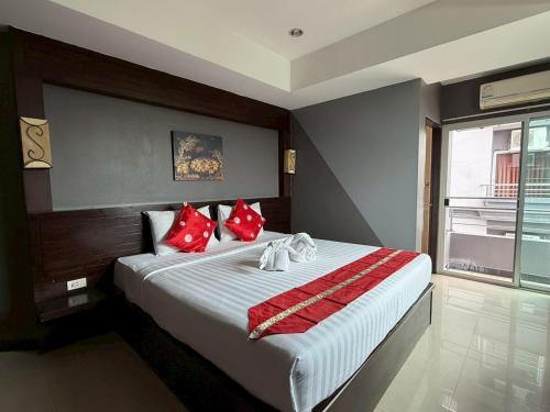 room detail thumbnail 0