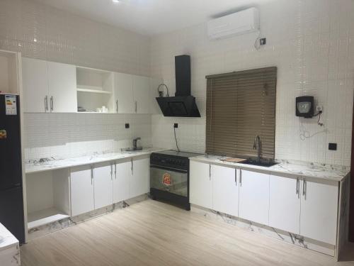 Kitchen, Casa de Ferias Chocas Mar in Mossuril