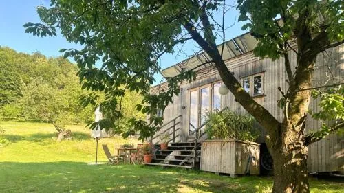 Wohnwagon MIA am Kangera Hof in Henndorf , Österreich