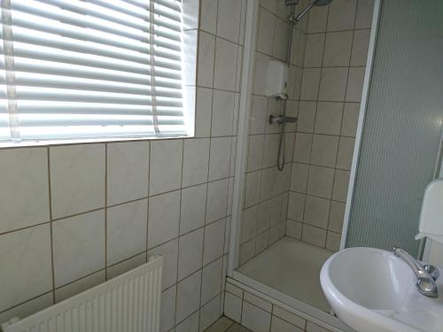 Alba Guesthouse - image 7