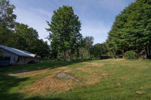 Cozy Cottage on a Private Farm Nestled Among the Southern Catskill Mountains in Woodridge, New York in Mountain Dale