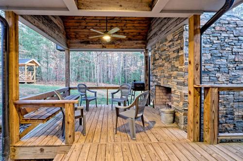 Luxurious Cottage Rental for an Amazing Family Getaway in Georgia in Hollywood