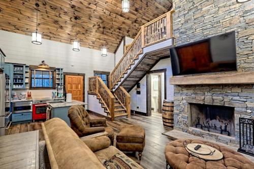 Luxurious Cottage Rental for an Amazing Family Getaway in Georgia in Hollywood
