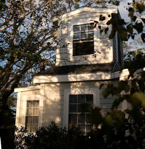 Off-The-Grid Cottage Rental with Beautiful Views on Crow Island, Maine in Georgetown (ME)