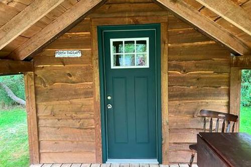 Tranquil Riverside Getaway in Western NY for 3 in Belfast in Belfast (NY)