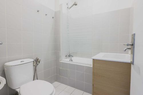 Charming Apartment 1BR-2P-Paris 7th-Bon Marche - image 5