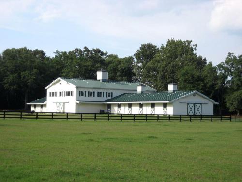 Spacious Vacation Rental with Expansive Grounds on an Old Plantation near Aiken, South Carolina, Seiglers Crossroads