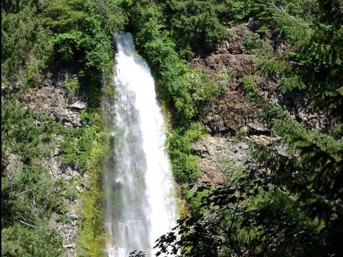 Luxury Cabin Rental in the Cascade Mountains near Crater Lake, Southern Oregon in พรอสเพ็ค