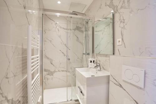 Charming apartment-Bastille-Le Marais - image 5