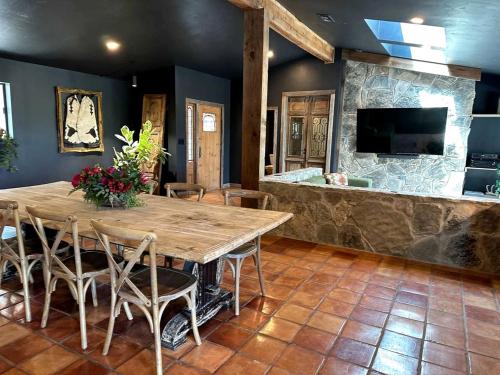 Chrissie Ger in Dripping Springs, TX in 드리핑 스프링 (TX)