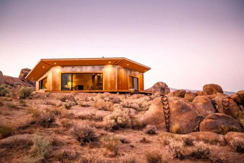 Buitenkant, Amazing Lone Pine Cabin for Glamping in California in Lone Pine (CA)