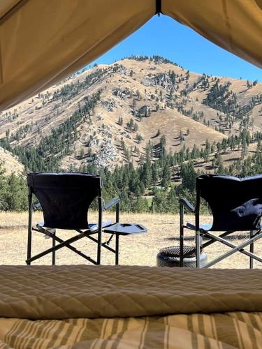 Cozy Tented Cabin with Stunning Sights in Conner, Montana in Darby (MT)