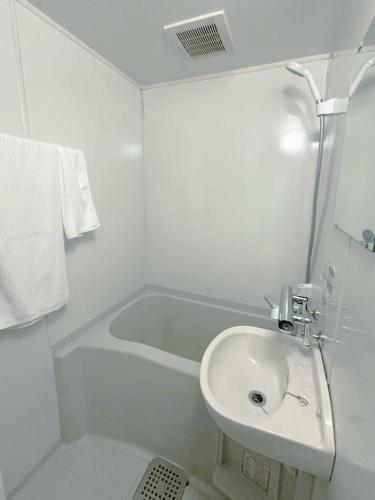 ルシエル医大南201号室