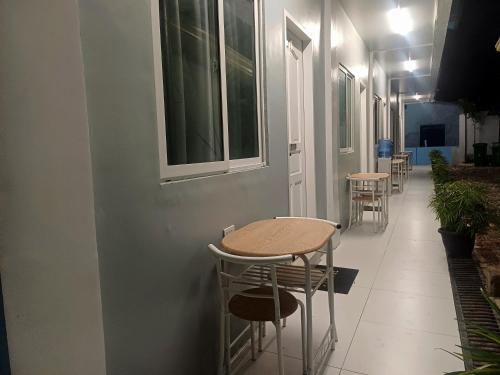 Facilities, Jen's Hilltop Short-Term Rentals near Don Lorio's Grill & Resto Bar