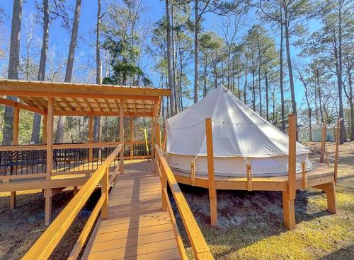 Cozy Glamping Tent with Rain Shower in Calabash, North Carolina, Iredell