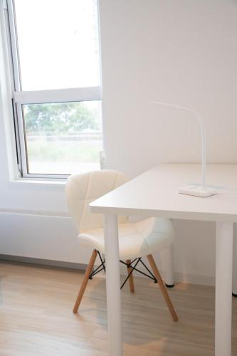 CB1 Cosmos blanc