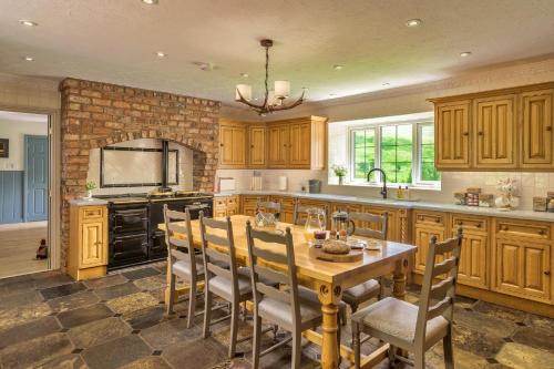 ห้องครัว, Finest Retreats - Grassyards House in เซนต์ ฟิลแลนส์