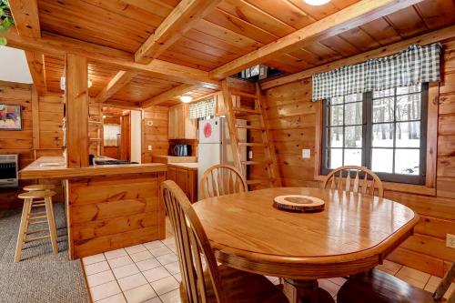 Stunning Cabin Getaway Surrounded by Towering Pine Trees in Walker, Minnesota in Walker (MN)