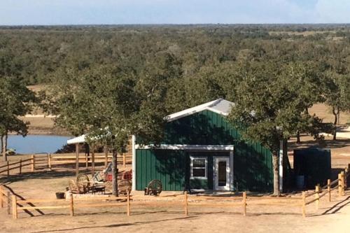 . Secluded Group Cabin on Fun Ranch near Gonzales, Texas