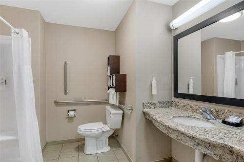 Hampton Inn & Suites Crawfordsville - image 13