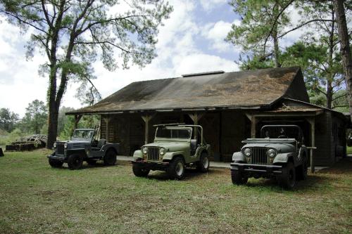. Historic One-Room Cabin near Ocala National Forest in Central Florida