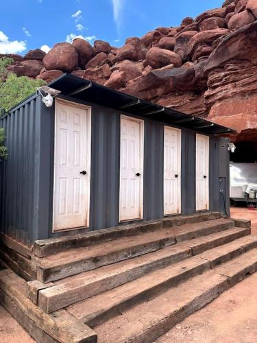 Magical Cave on Secluded Ranch, the Perfect Base for Outdoor Adventures by the Colorado River in Moab, Utah