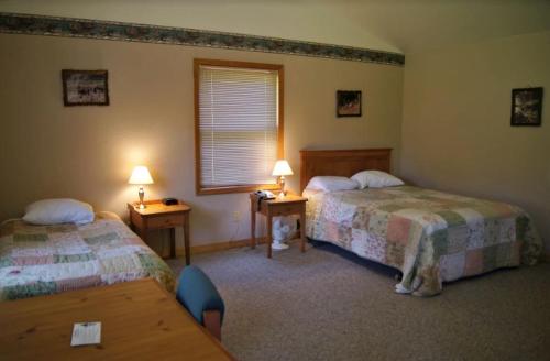 Secluded Cabin Rental on a Ranch in Oregon's Coastal Mountains in Rice Hill (OR)