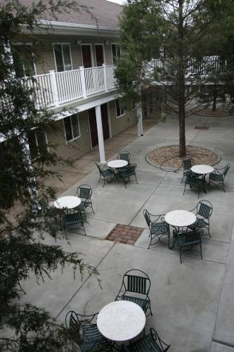 Affordable Suites of America Augusta - 발코니/테라스