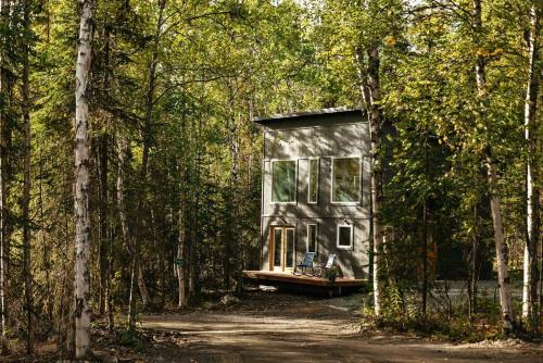 Embrace Nature in this Secluded Cabin in Anchorage, Alaska · Chugiak
