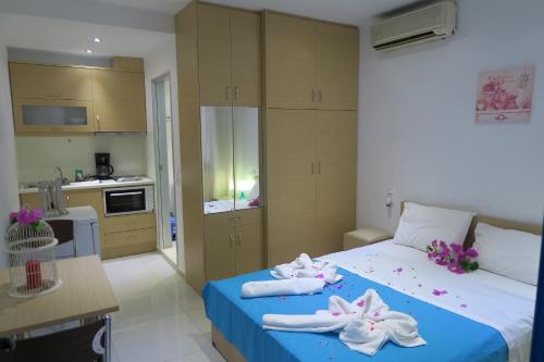 SunOrama Apts-Studios Room Type - Small Double Room