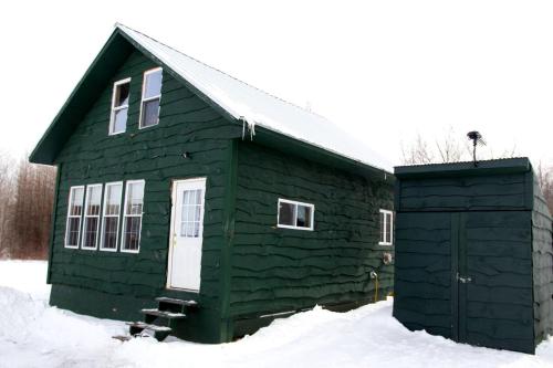 Secluded Upstate New York Glamping Cabin for the Ultimate Outdoor Adventure in Louisville (NY)
