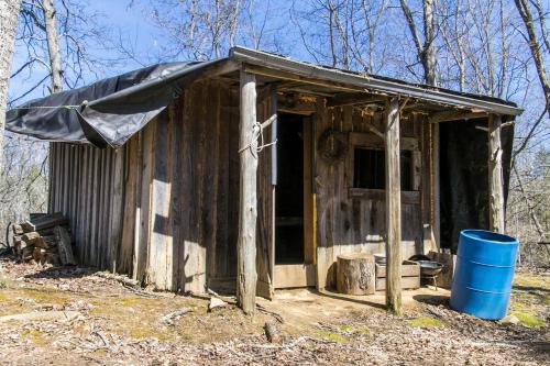 Camping Cabin on a Rustic Ranch near Great Smoky Mountains National Park, Tennessee