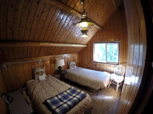 Traditional Log Cabin Rental near the Grand Tetons in Alpine, Wyoming in 阿爾卑斯(WY)