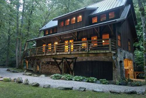 Secluded Riverfront Cabin in the Heart of Nantahala National Forest, North Carolina, Beechertown