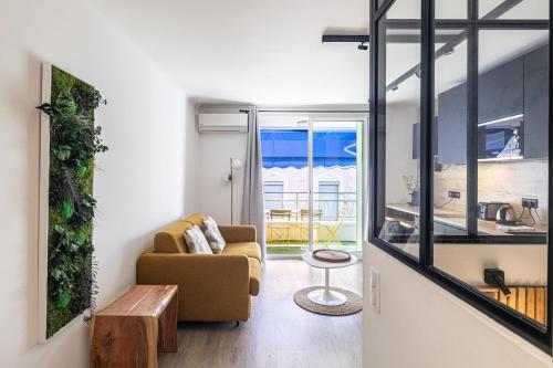 13 PRAD - Renovated apartment for 3 travelers near Croisette