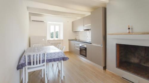 virtuve, Casa Vacanze - Il Gelso in Collevecchio (Rieti)