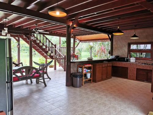 Villa Paraiso Traditional Thai in Ban Nai Sa